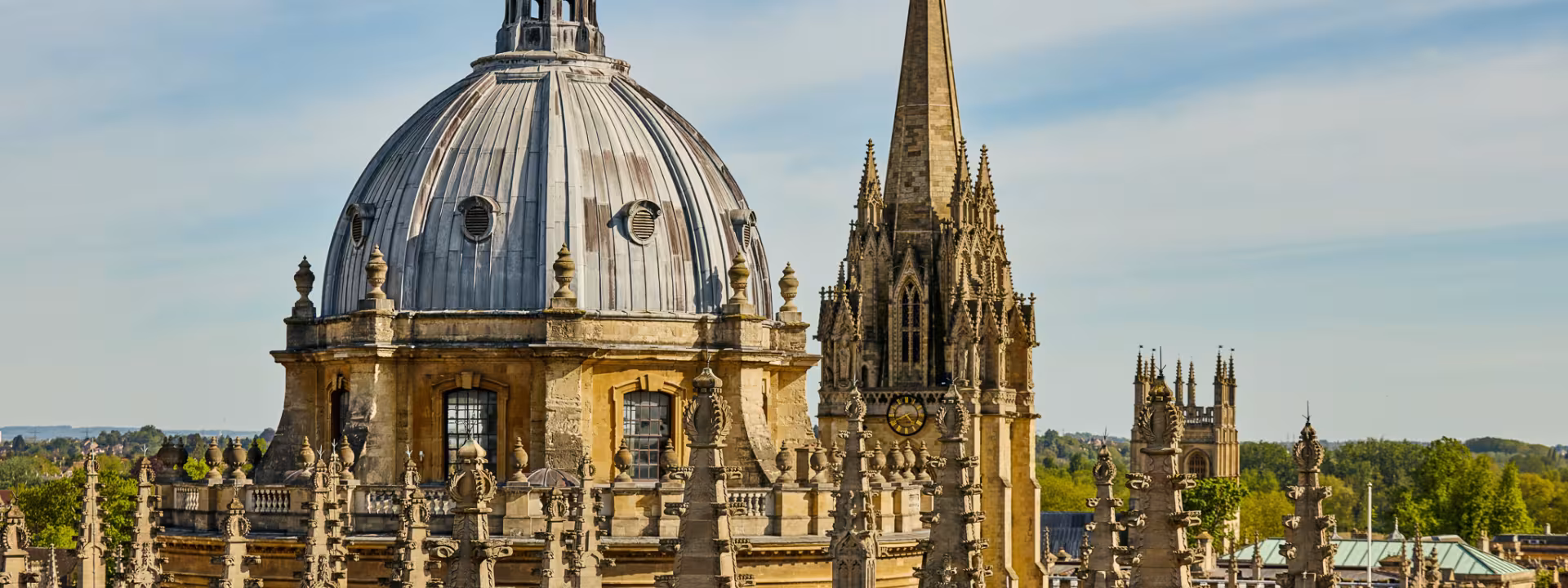 The Radcliffe Camera and the University Church of St Mary the Virgin 