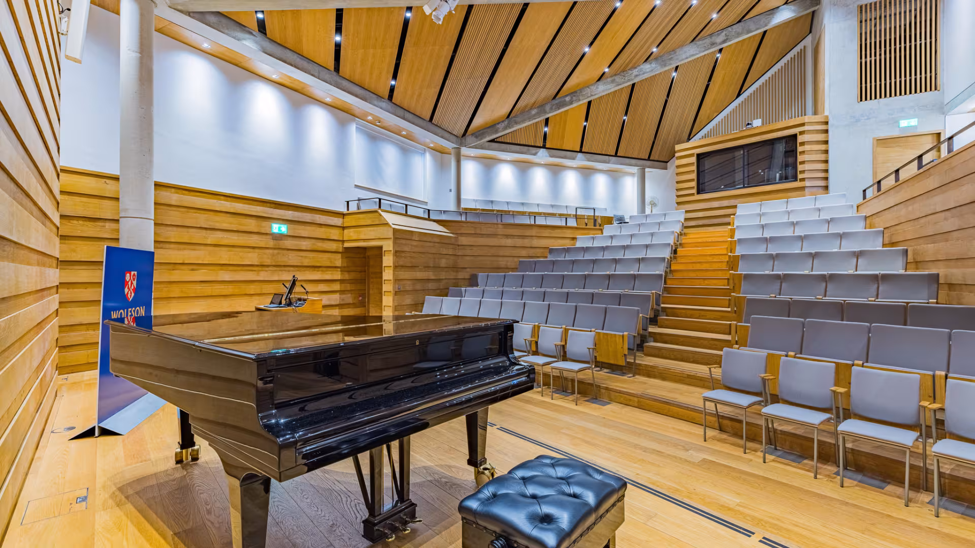 Leonard Wolfson Lecture Auditorium