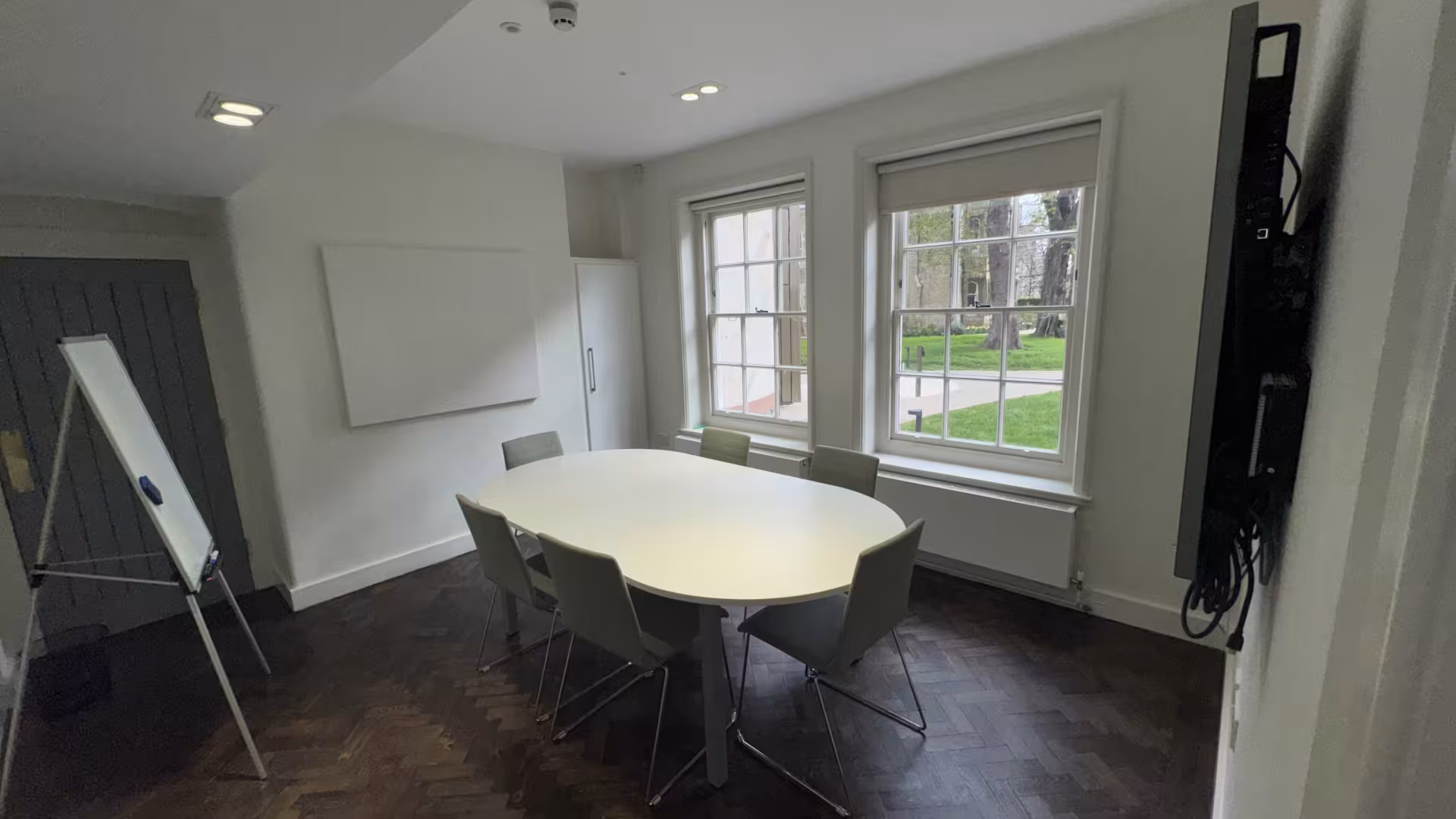 Gradel Quadrangles - 1 Savile Road (3 meeting rooms in total)