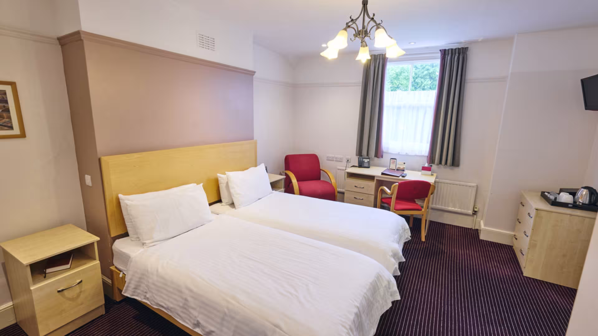 Accomodation