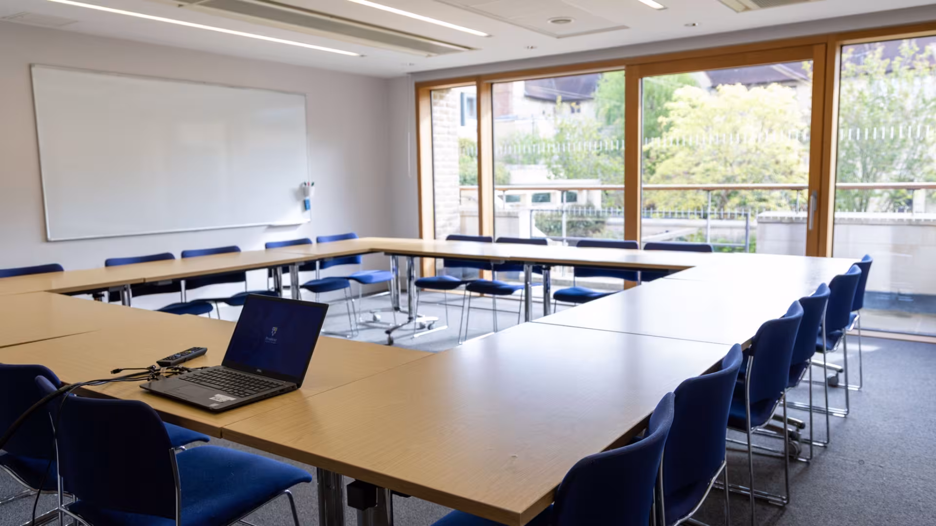 Allen & Overy Room
