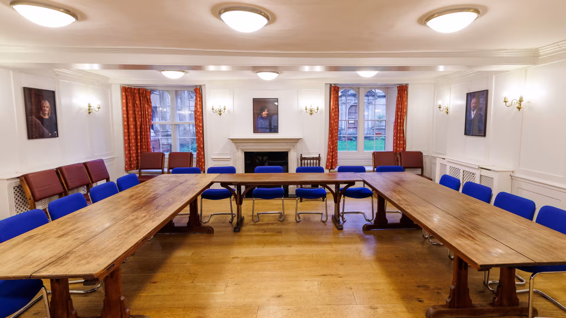 Lecture Room VII