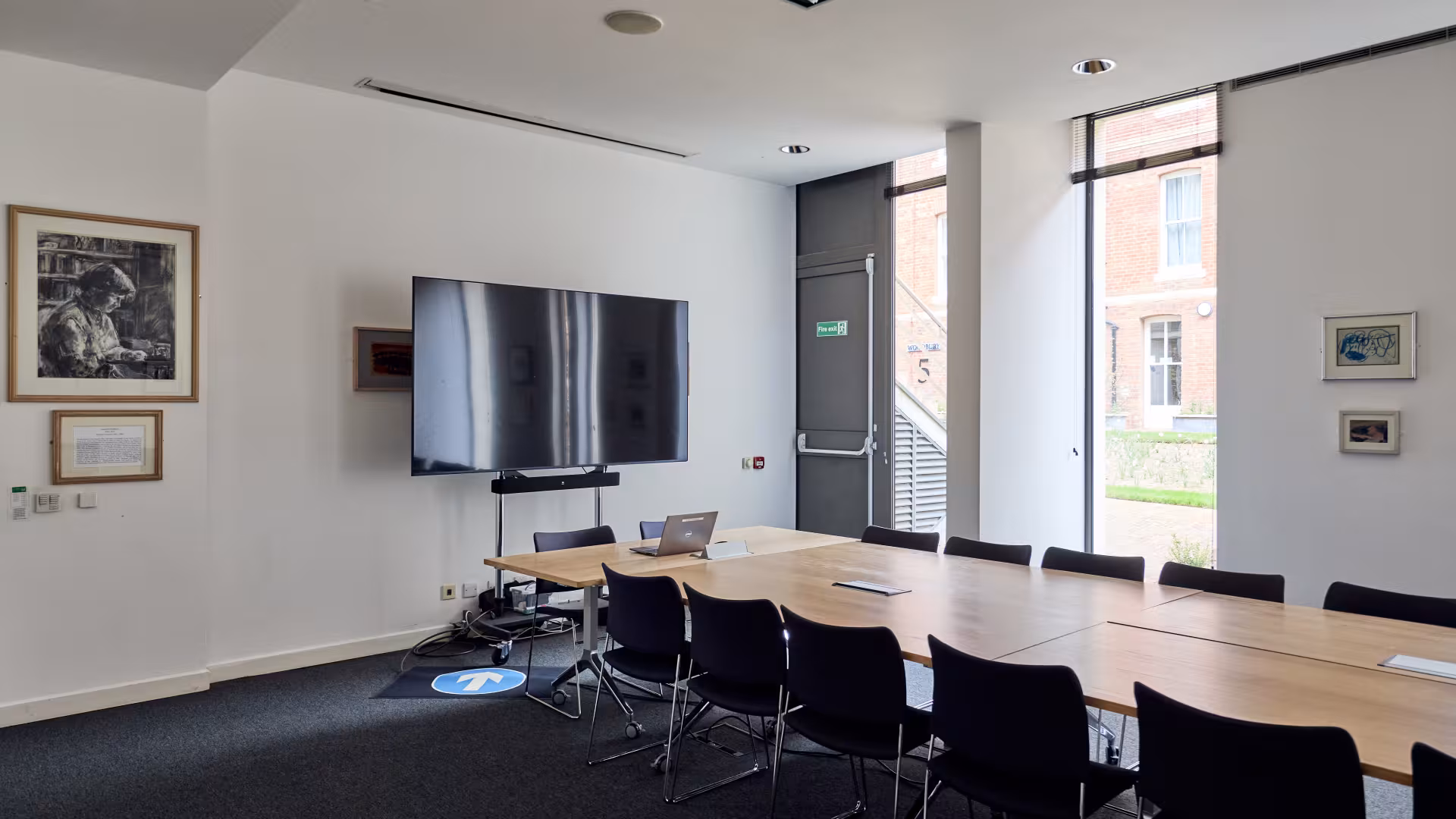Seminar Room 8