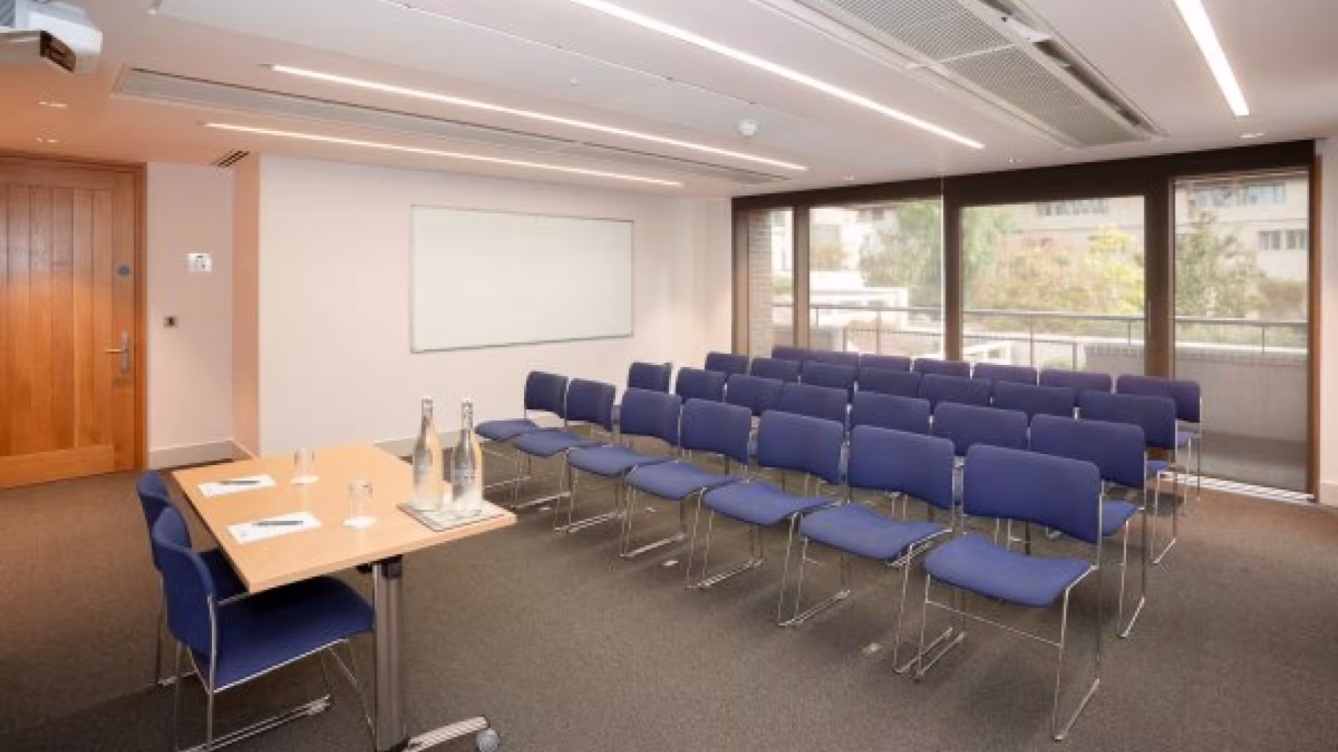 Allen & Overy Room